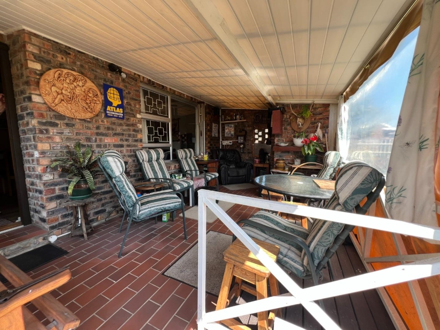 2 Bedroom Property for Sale in Kamma Ridge Eastern Cape